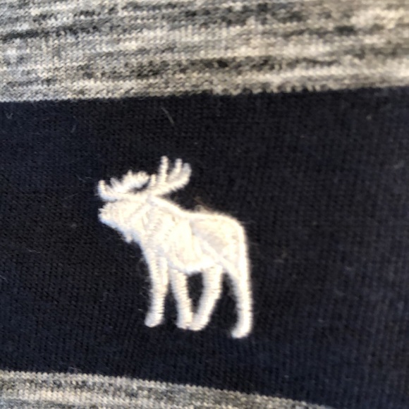 ABERCROMBIE & FITCH Long Sleeve Stripe Muscle Fit Polo - Picture 2 of 8